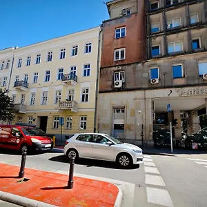 Wilcza - Center Kwatera prywatna