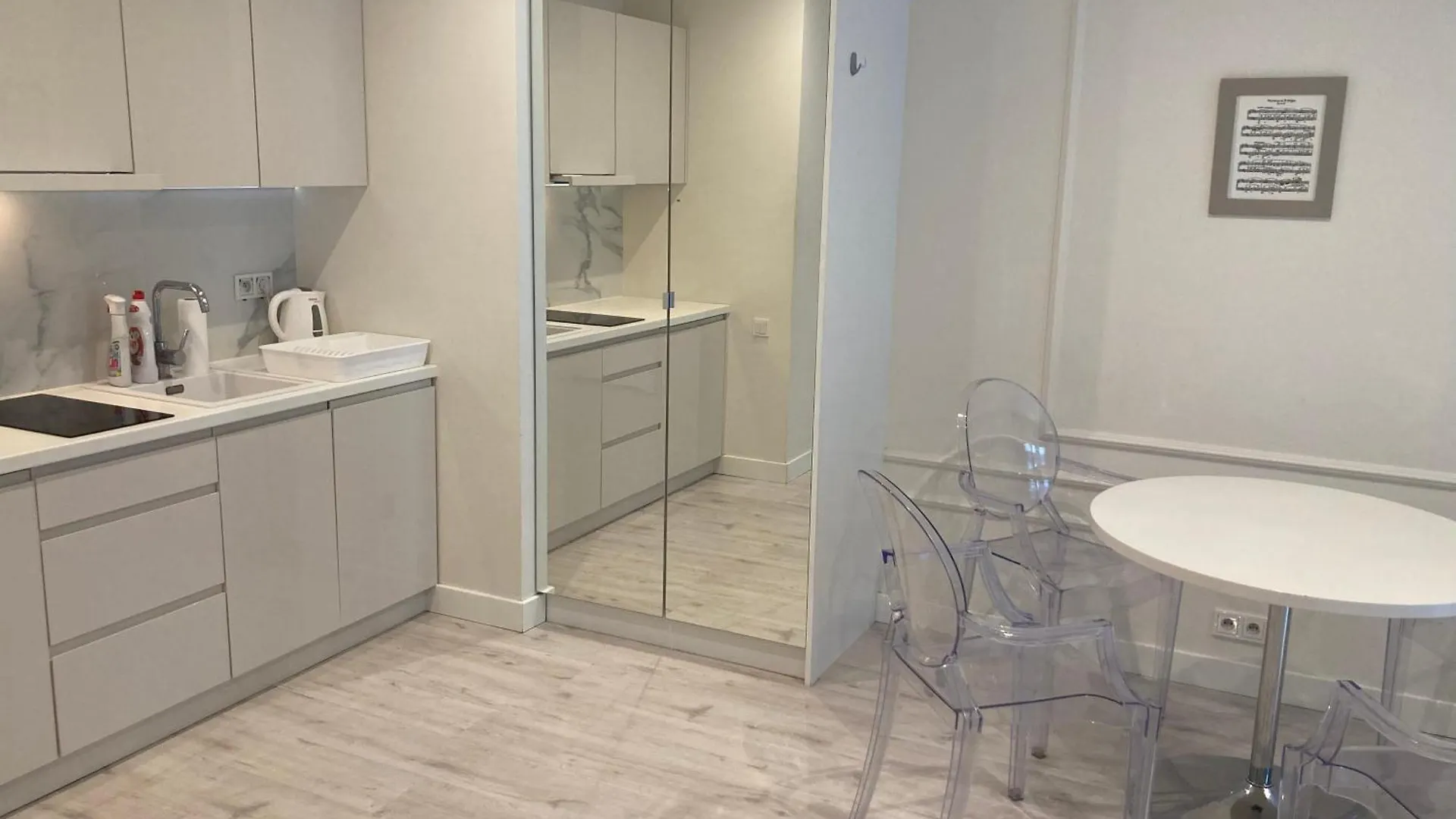 Mennica Residence Hotel Apartments 바르샤바