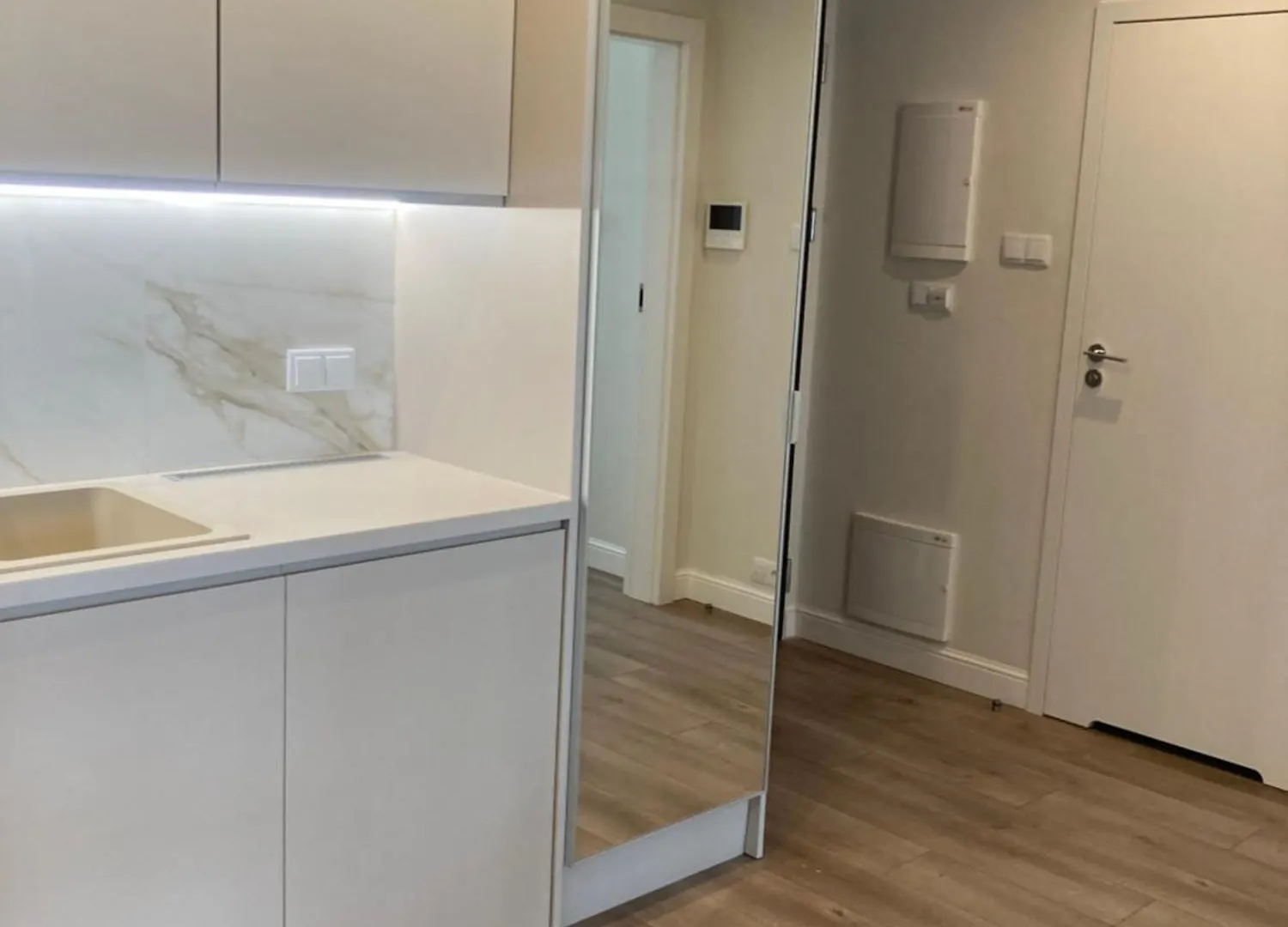 Mennica Residence Hotel Apartments 바르샤바 폴란드