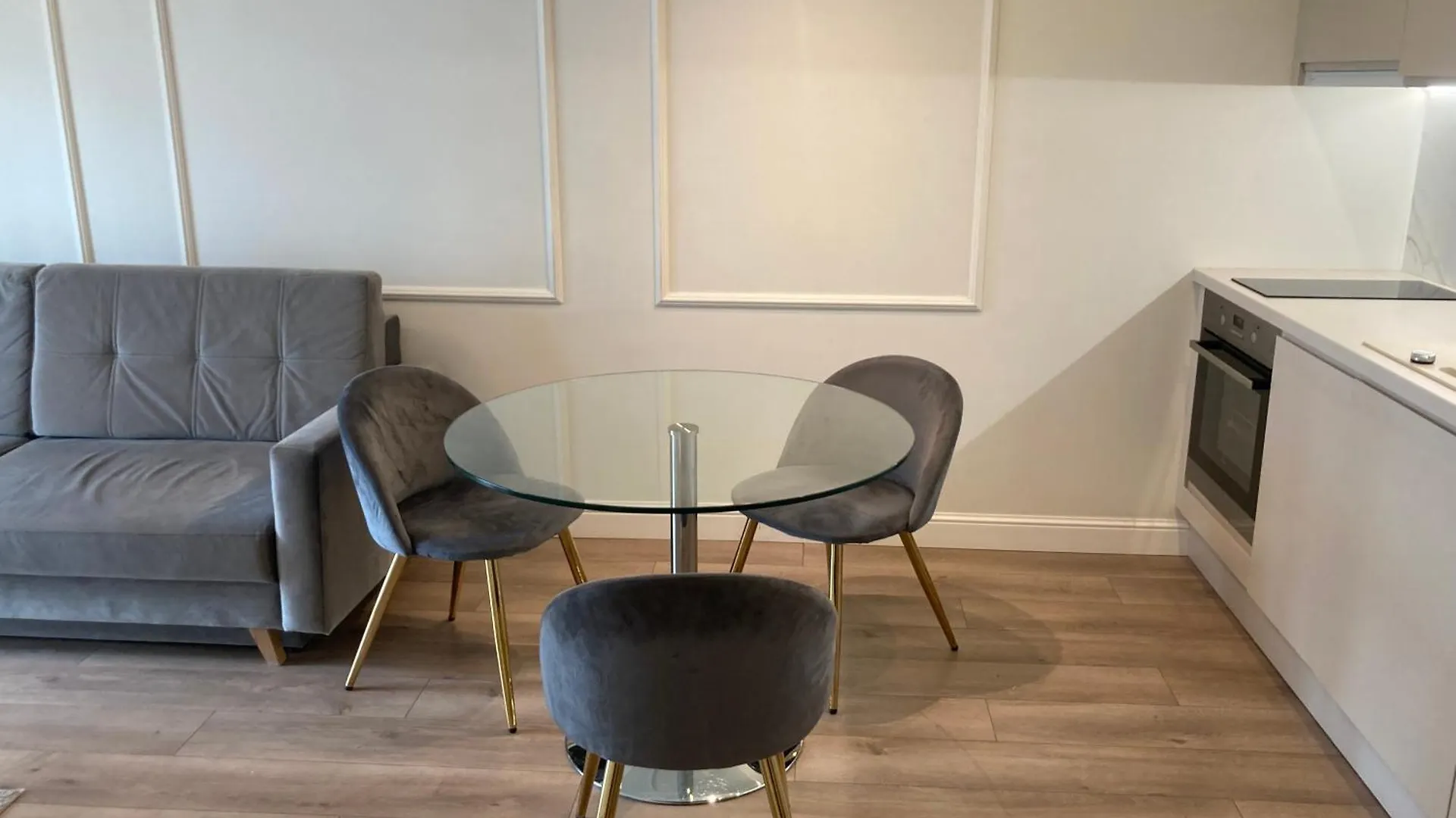 Mennica Residence Hotel Apartments 바르샤바